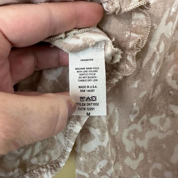 Endless Blu. Crop Blouse Size Large - Picture 11 of 11